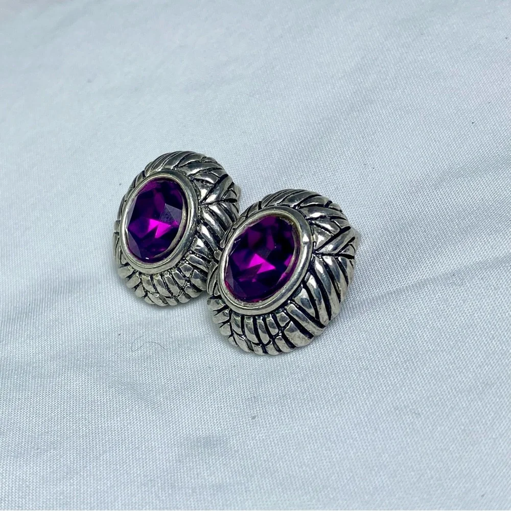 VTG Oval Silver-Tone Clip-On Earrings with Vibrant Purple Stone - Picture 5 of 5